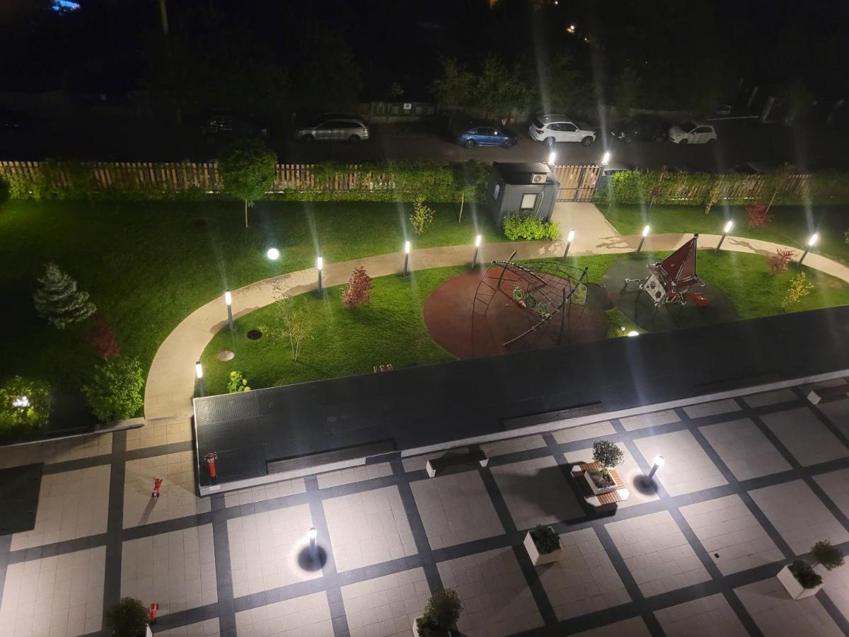 Apartment In Bucharest, Baneasa Green Area Luaran gambar